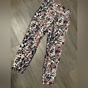 Marika med flowered soft pant